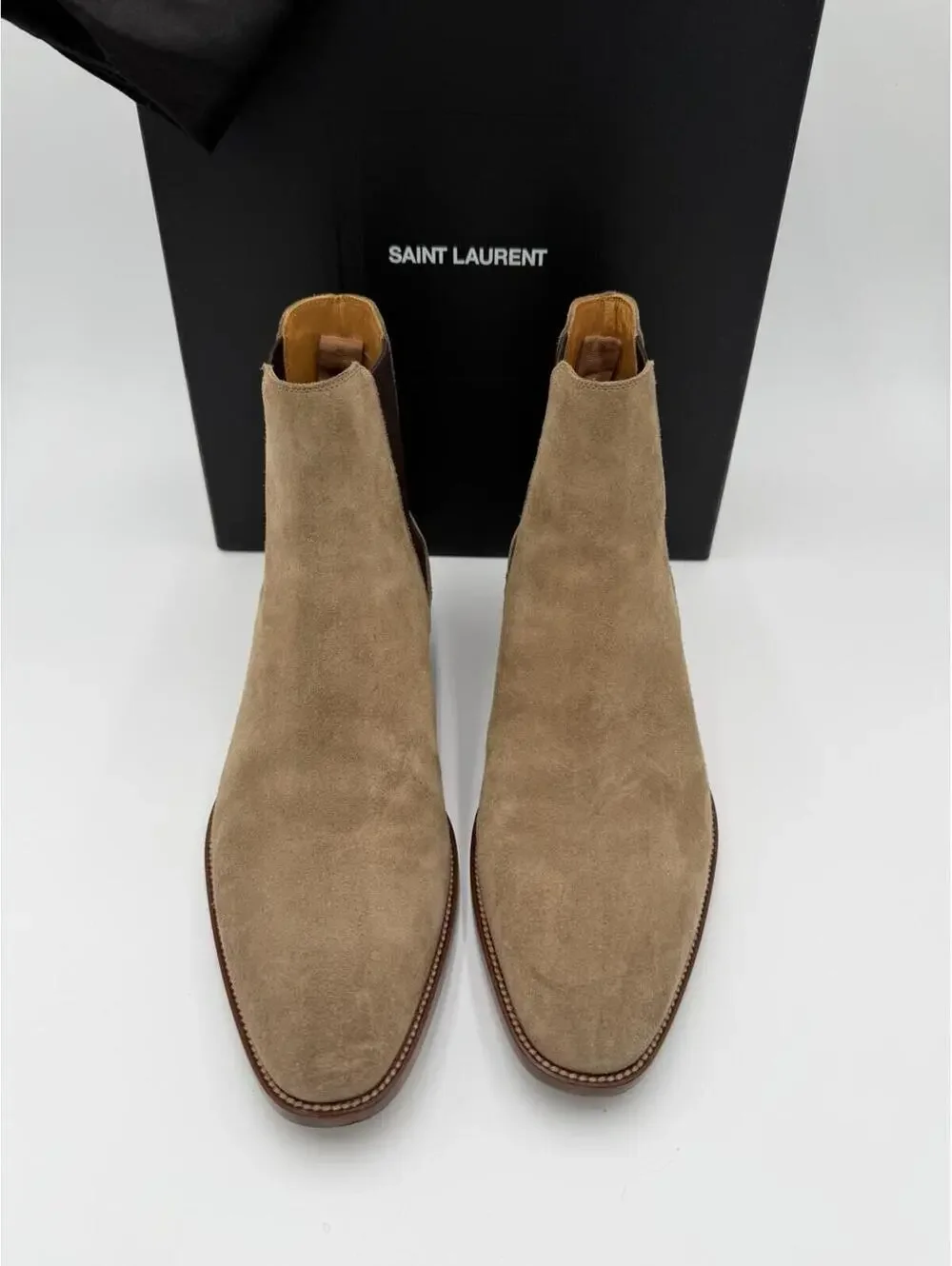 Saint Laurent Wyatt Chelsea Boots Beige Suede Mens Size 43